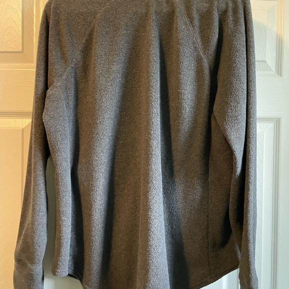 Old Navy active wear zipper fleece sweater. - Picture 7 of 7